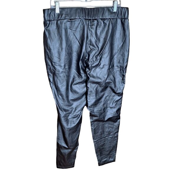 Ava & Viv Women 1x Black Comfort Stretch Faux Leather Legging - Picture 3 of 6